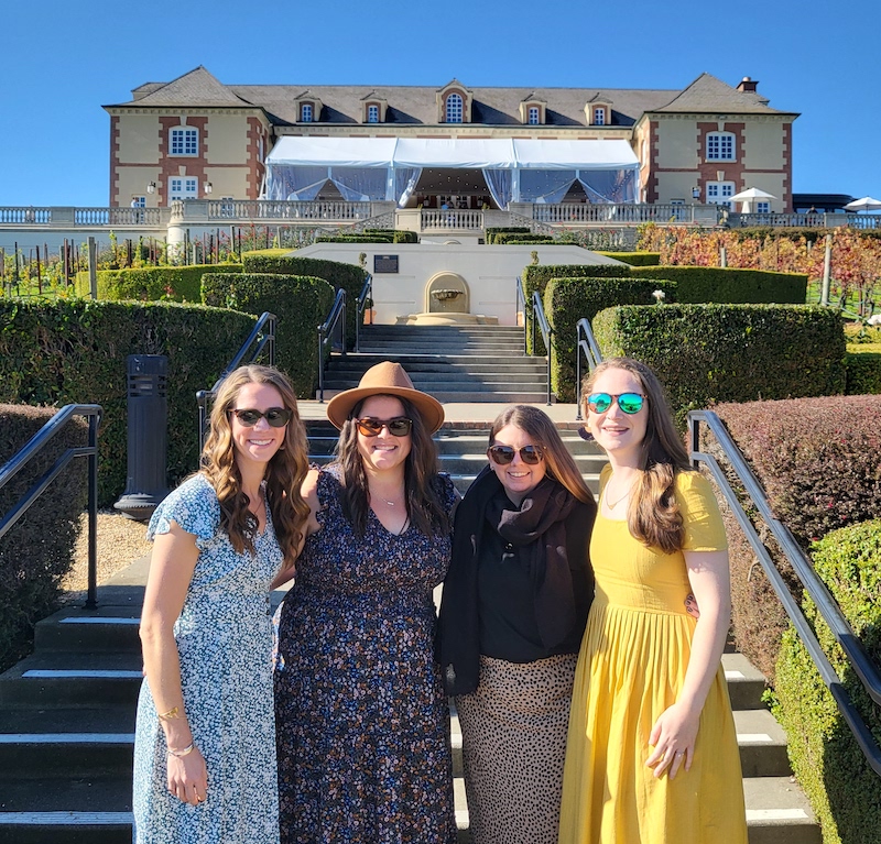 Napa-Sonoma-Wineries-Domaine-Carneros-Wine-Tasting-Tour